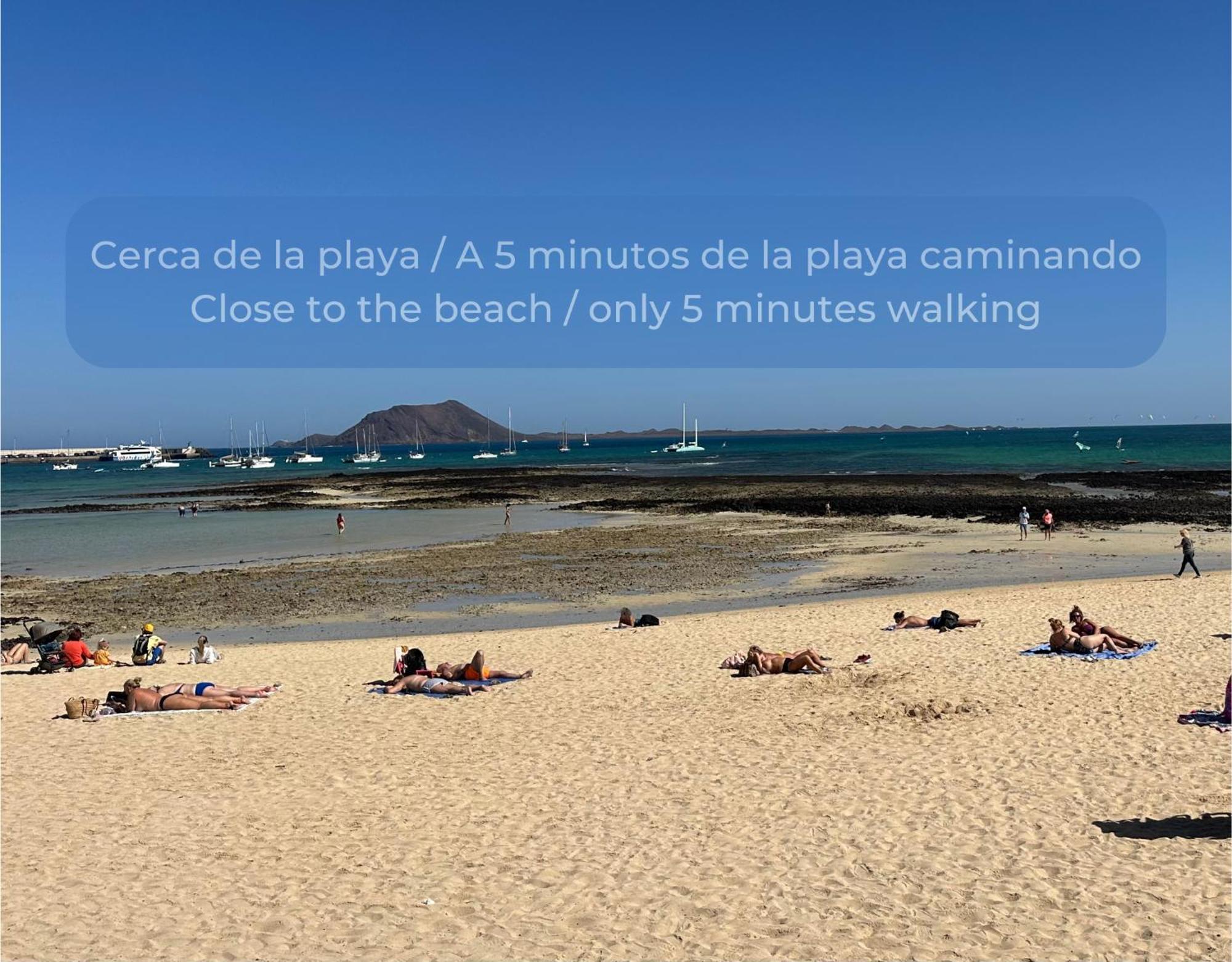 Canelita Con Piscina, Soleada Terraza Amplia Wifi Y Parking Corralejo Luaran gambar